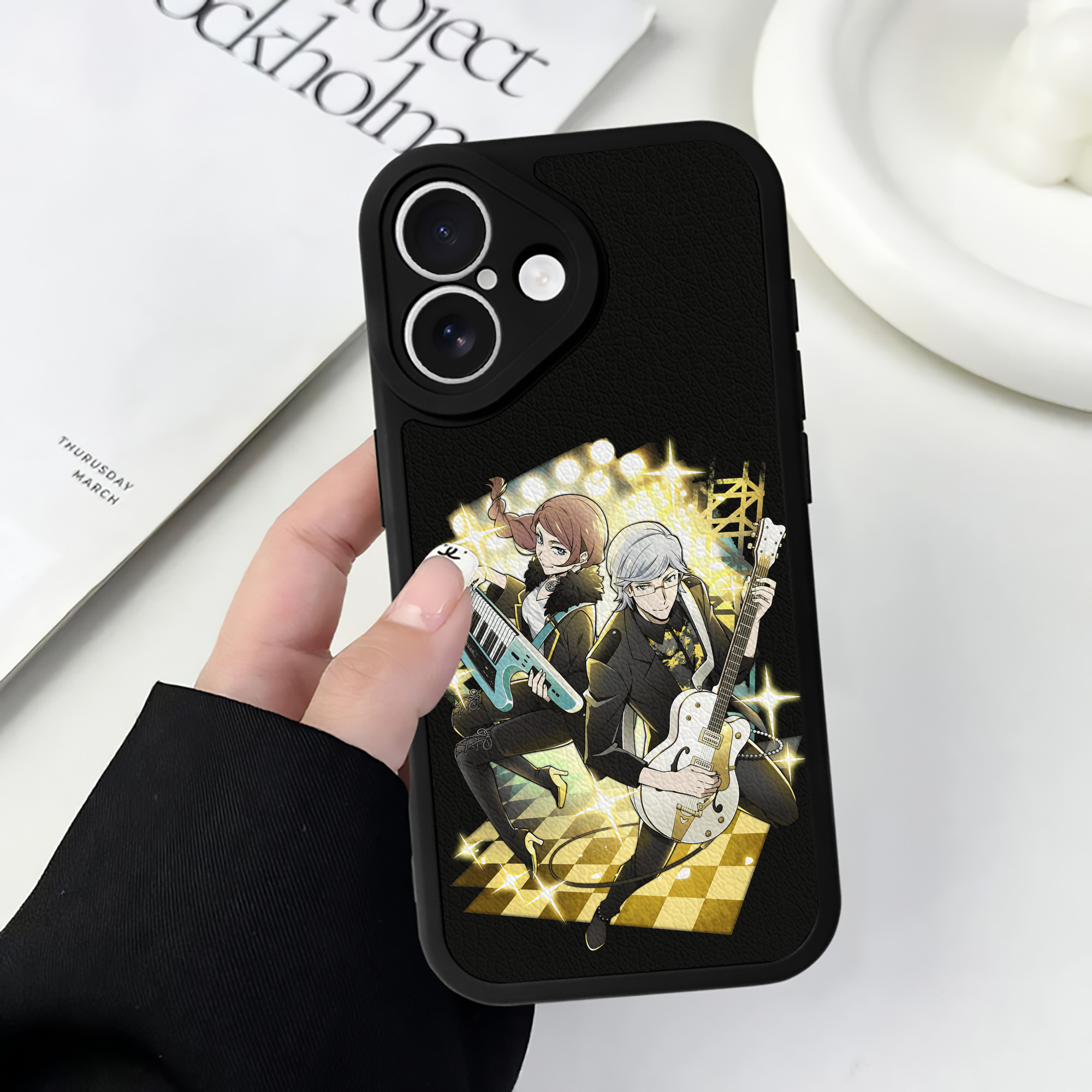 （画像用） 文豪ストレイドッグス Bungo Stray Dogs 【iPhone 16シリーズ対応】シリコンスマホケース（レザー調） 材質：シリコン